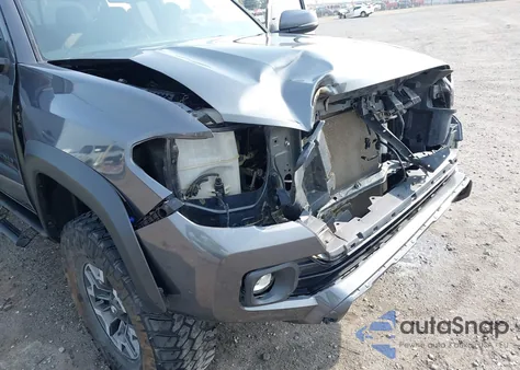 2023 Toyota Tacoma Double Cab/Sr/Sr5/Trail/Trd Sport/Trd Off Road/Trd Pro z USA, uszkodzony, nr VIN 3TMCZ5AN4PM571394